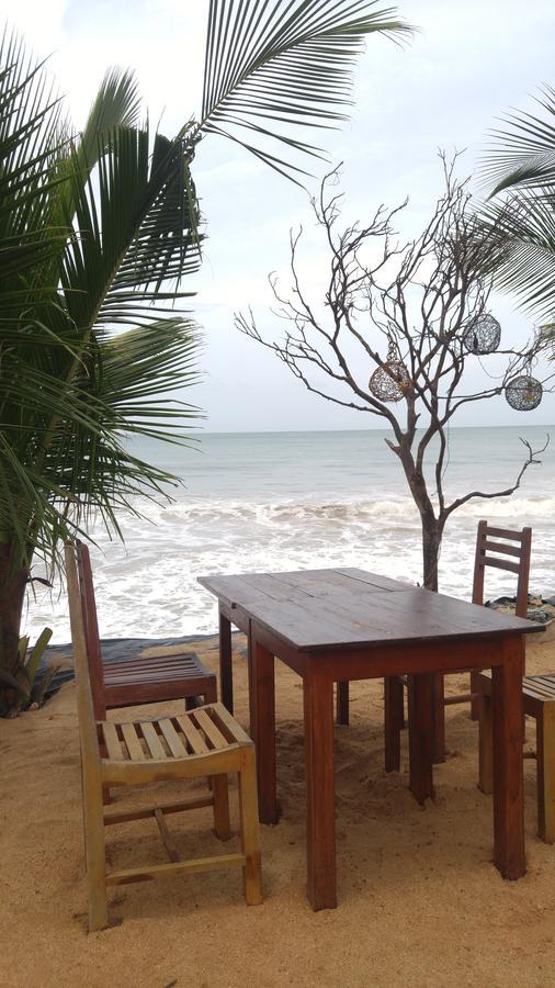 Ananda Home Stay And Restaurant Tangalle Εξωτερικό φωτογραφία